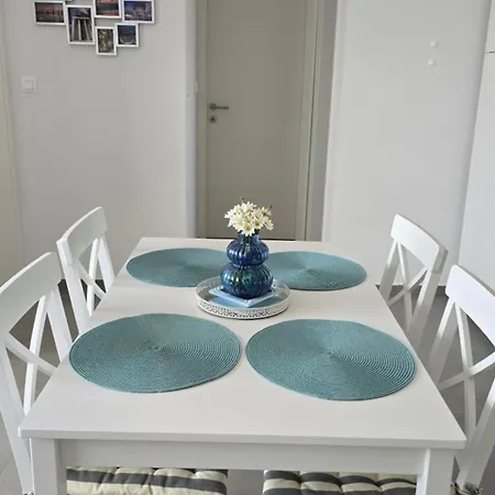 Apartment Blue One *