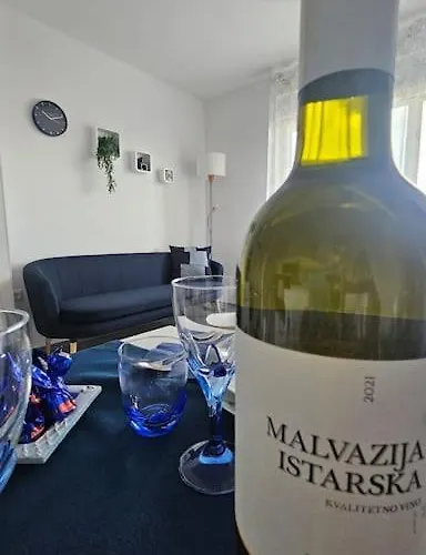 Διαμέρισμα Blue One *